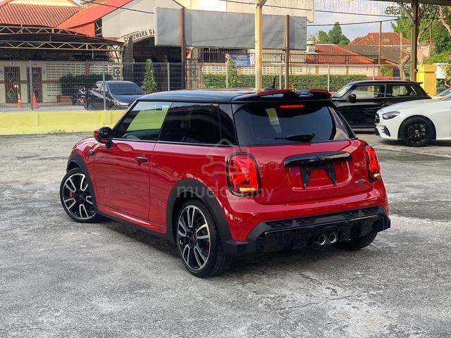Recon 2022 mini cooper John cooper works 2.0 Turbo - 4