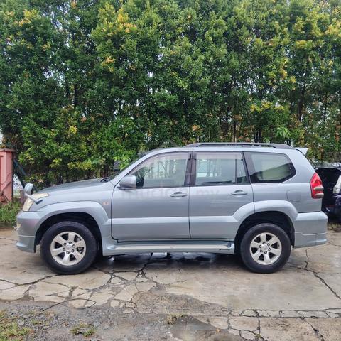 2005 Toyota PRADO 4.0 TX CBA-GRJ121W (A) - 2