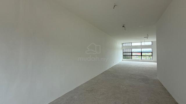 Best Deal! Facing main road Machang bubok first floor 4
