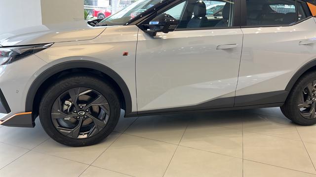 2026 Gac Motor GS3 EMZOOM 1.5 PREMIUM-R MY24 (A) - 1