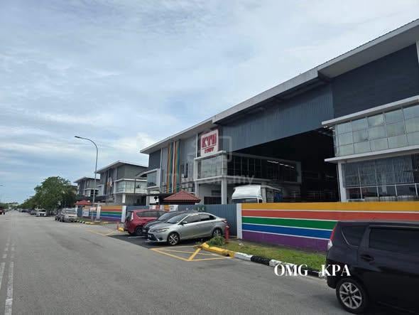 Pandamaran Semi D Factory Warehouse 8325sqft Floor Loading 3 Tons Rent 1