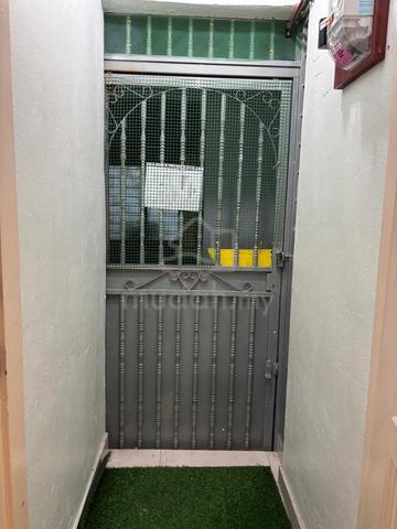 Pangsapuri Lembah Maju (RP1 RP2 RP3 RP4) 1