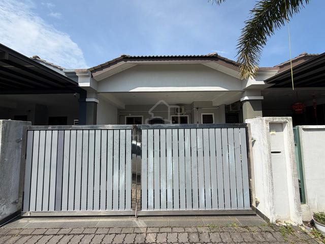 Novus Garden @ Tasik Indah Kluang Single Storey Terrace House for Rent 1