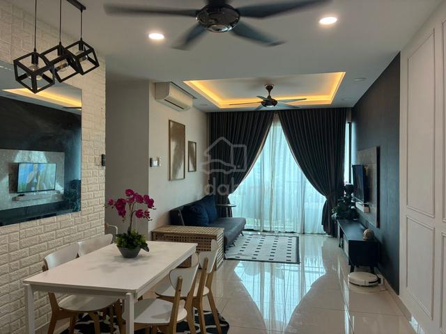KL Traders Square Residences 1