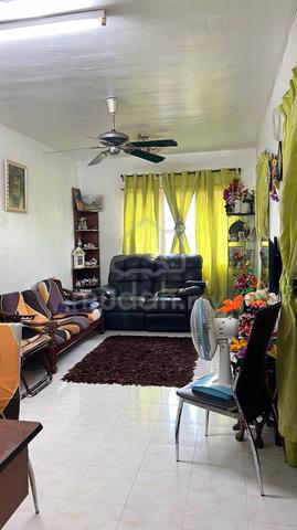 Teratai Apartment (Taman Bunga Raya) 1