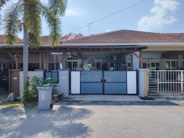 Teres Setingkat Taman Merlimau Perdana, Merlimau, Melaka 1