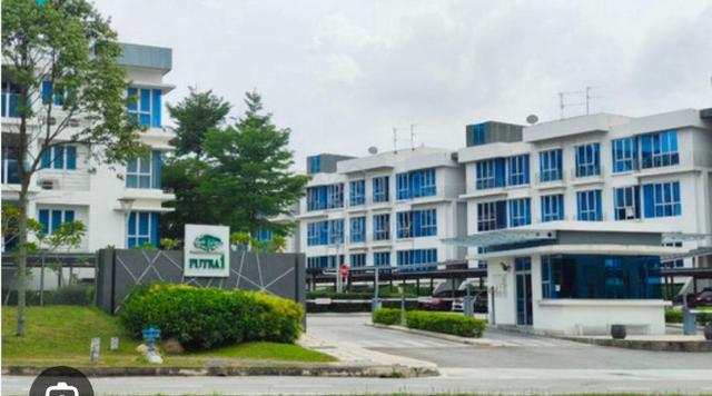 Apartment Putra 1 1