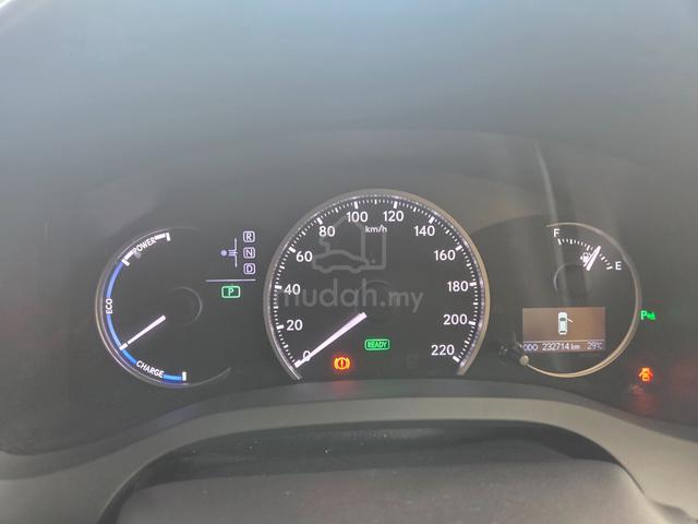 2011 Lexus CT200 1.8 H LUXURY (HYBRID) (A) - 5
