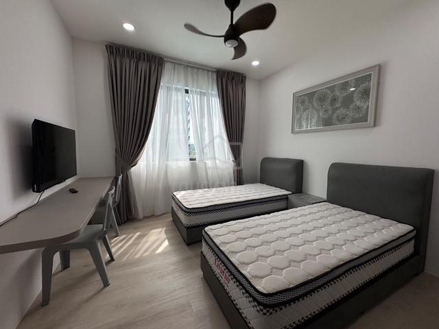 Kenny Hill Residence 2 1