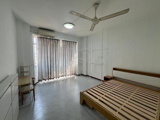 Medium Room for rent @ Bukit OUG Condo @ Bukit Jalil, OUG - partial 1