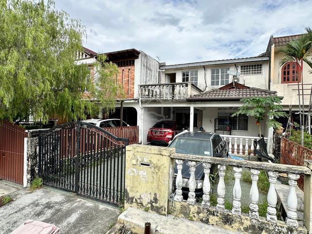 Double Storey Terrace House  SS3 Kelana Jaya. 1