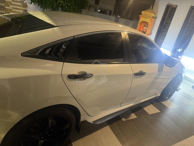 2017 Honda CIVIC 1.5 HATCHBACK HONDA SENSING (A) - 5
