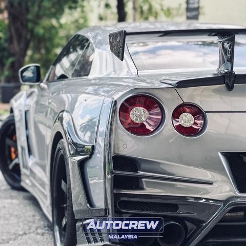 Nissan GTR R35 Fully Converted Top Secret Bodykit - 4