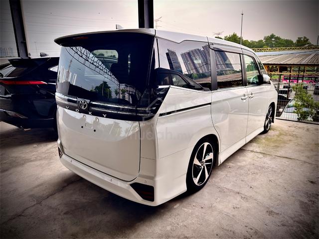 2023 Toyota VOXY 2.0 S-Z (A) - 2
