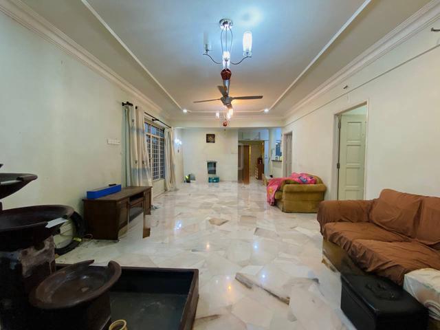 La Villas Condominium 1