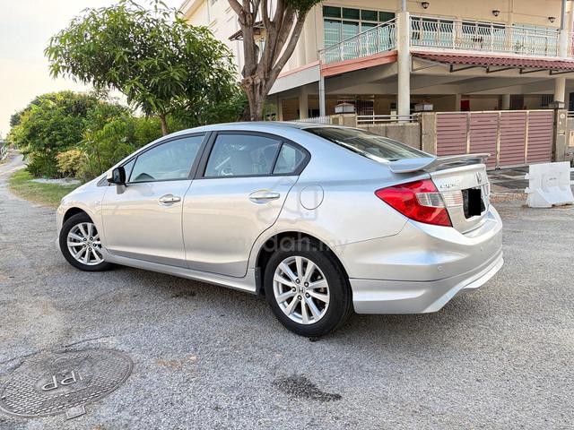 2015 Honda CIVIC 1.8 FACELIFT (A) SUPER LOW MILEAG - 4