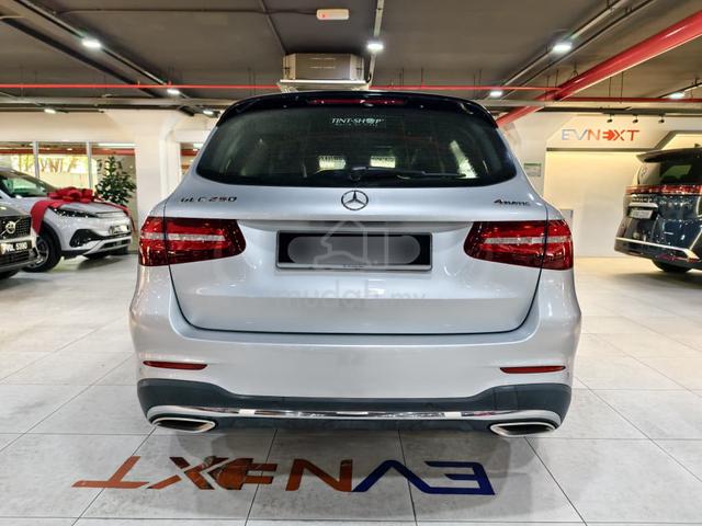 2017 Mercedes Benz GLC250 4MATIC (CKD) 2.0 (A) - 5