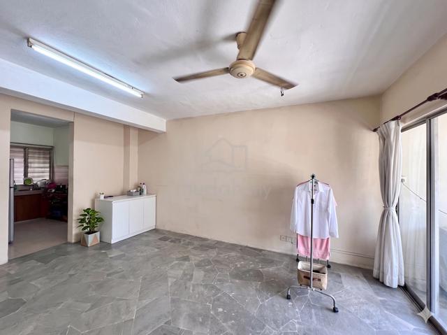Double Storey House Jln Wawasan Bandar Baru Ampang Original condition 1