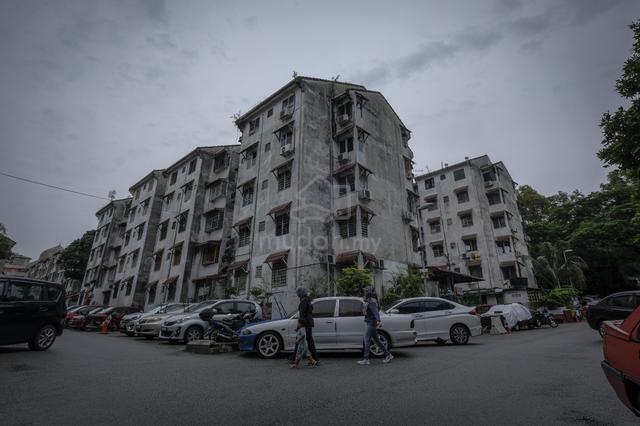 Desa Petaling Flat 1