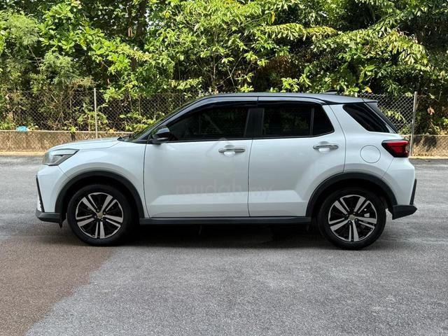 2022 Perodua ATIVA 1.0 AV - PREMIUM SELECTION - 5