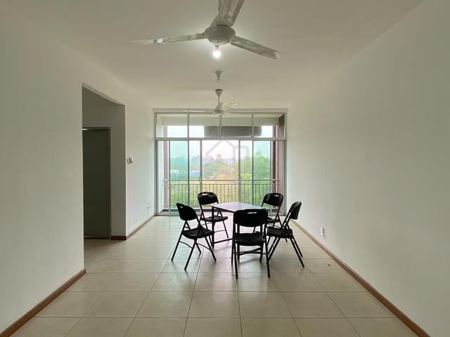 E Residence @ Telipok 1