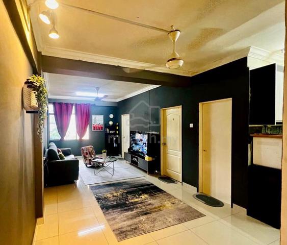 Residensi Melor 1
