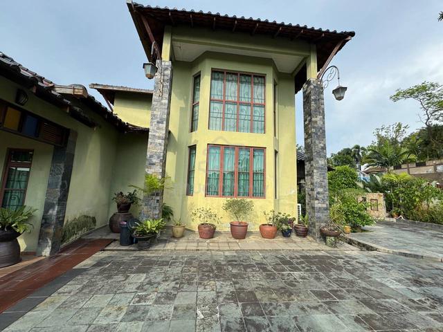 2 Storey Bungalow Seksyen 8 Shah Alam 1