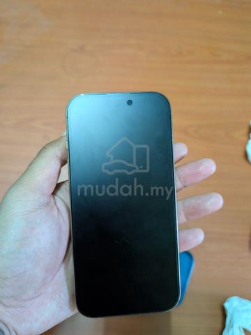 Apple iPhone 16 Pro 256 GB - photo 2 of 6