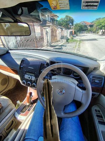 2009 Nissan SYLPHY 2.0 LUXURY (A) - 5