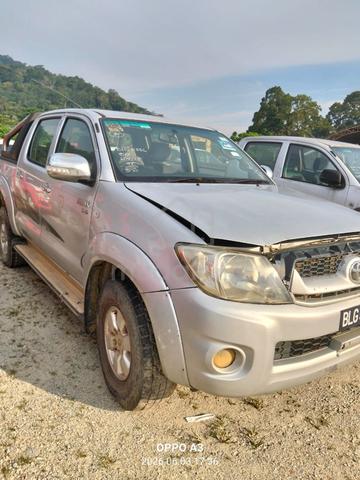 2011 Toyota HILUX 2.5 G (M) - 2