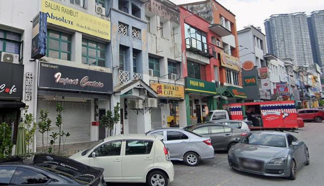 Bandar Sri Damansara Ground Floor Shop , 22x80 , Facing Main Road 1