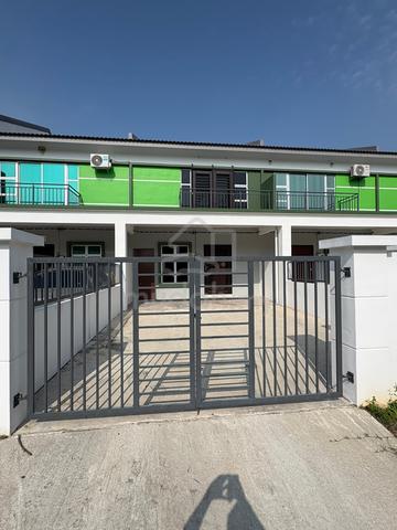 Double Storey House for Rent 1