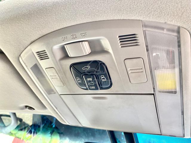 2012 Toyota VELLFIRE 3.5 ZG 🎊 FL BLACK INTERIOR - 3