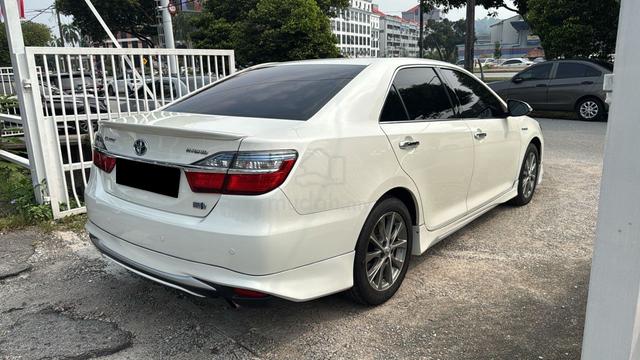 FULL SVC REC 2018 Toyota CAMRY 2.5 HYBRID LIKE NEW - 4