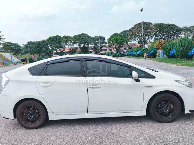 2013 Toyota PRIUS 1.8 LUXURY (HYBRID) ENHANCED (A) - 5