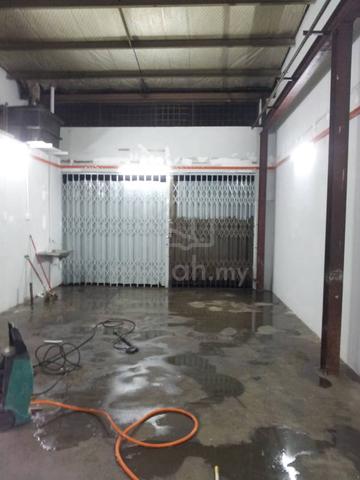 1.5 Storey Factory/Warehouse Selesa Jaya Seri Kembangan 3