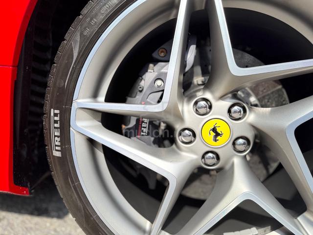 2022 Ferrari F8 3.9 TRIBUTO (A) - 3