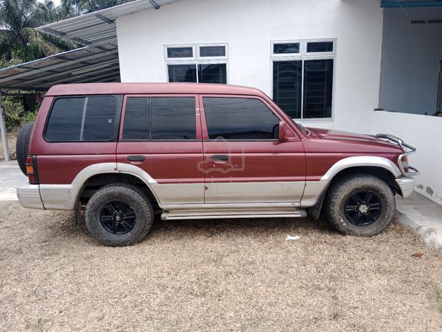 1997 Mitsubishi PAJERO 2.5 L049 (M) - 2