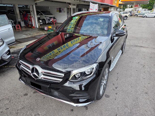 2018 Mercedes Benz GLC250 2.0 AMG (FREE 2 YR WRTY) - 3