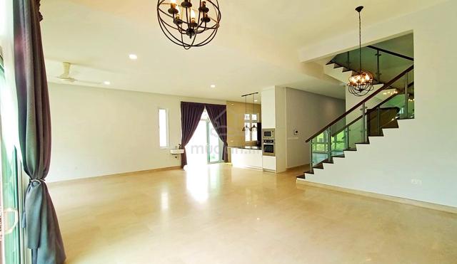 2.5sty Bungalow Tijani Ukay Ampang (Good Condition) perdana sierra 1