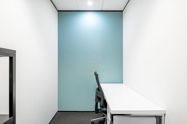 Fully serviced office space for you and your team in Regus DPulze 1