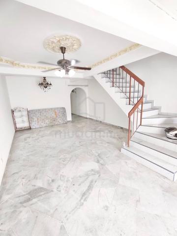FREEHOLD RENOVATED Double Storey Taman Sri Gombak 1