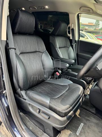 Honda Odyssey 2.4 ABSOLUTE Surround Camera - 2
