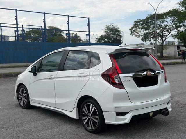 OFFER 2019 Honda JAZZ 1.5 V FACELIFT (A) TIP TOP - 3