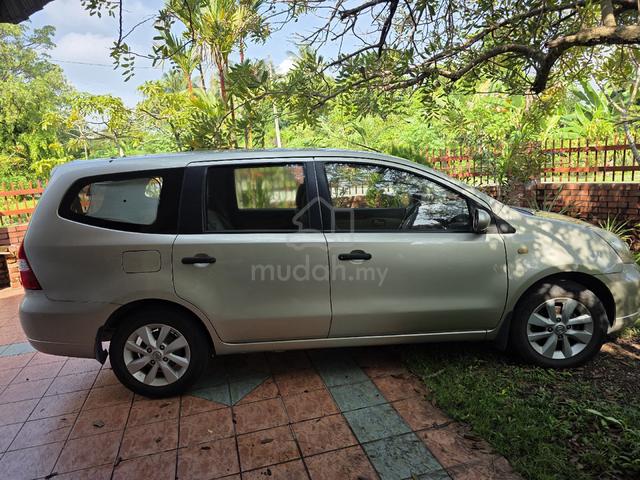 2011 Nissan GRAND LIVINA 1.6 CLASSIC/COMFORT (A) - 3