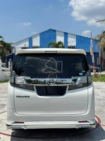 2017 Toyota VELLFIRE AGH35 2.5 (A) - 4