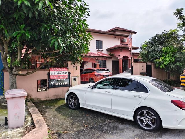 Bungalow House Below Market Value PJ SS 1 Kampung Tunku Petaling Jaya 1