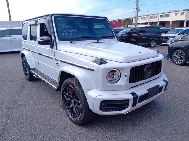2022 BOOKNOW Carbon Pack Mercedes Benz G63 AMG - 1