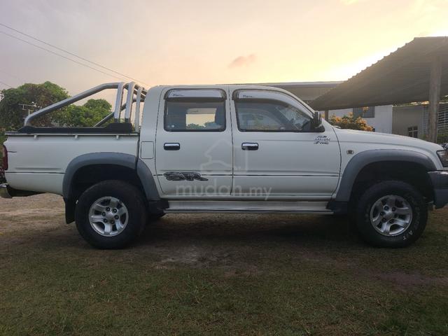 2003 Toyota HILUX 2.5 SR TURBO - 5