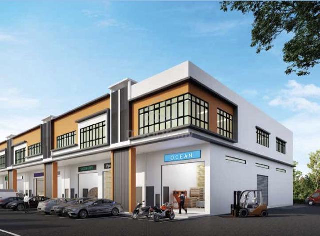 Corner factory lot in Bagan Lalang situated right alongside the main 1
